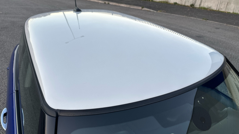 MINI Hatchback 1.5 Cooper Classic II 3dr Petrol Hatchback